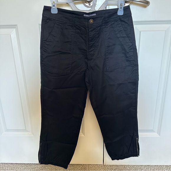 Women’s Size 6 Lisa Rinna Cropped Pants with Side Zipper - Picture 7 of 15